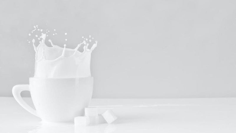 Can diabetics drink whole milk
