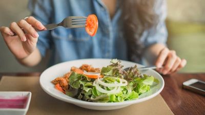 10 Easy Salad Recipes for Diabetes's photo